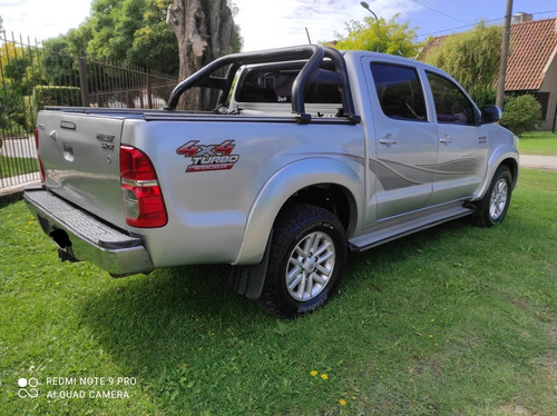 Toyota Hilux 3.0 Cd Srv Cuero I 171cv 4x4 5at 2012