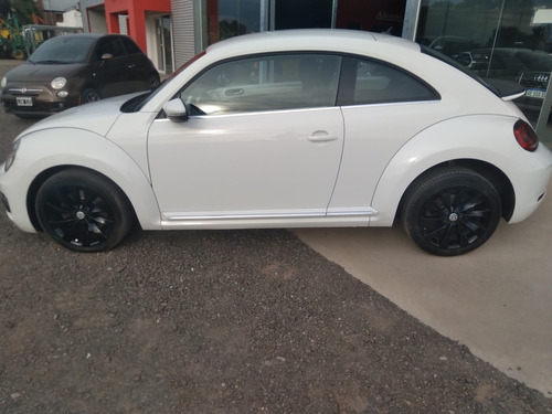 Imagen 8 de 11 de Volkswagen New Beetle Tsi 1.4 Dsg