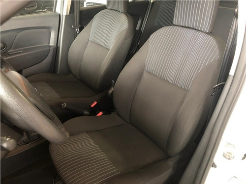 Renault Logan 1.0 12v Sce Flex Authentique Manual