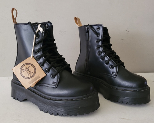 Botas Dr Martens Vegan Modelo V Jadon Ii Mono Originales  