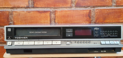 Reproductor De Cintas Betamax Toshiba Solo Enciende Leer 