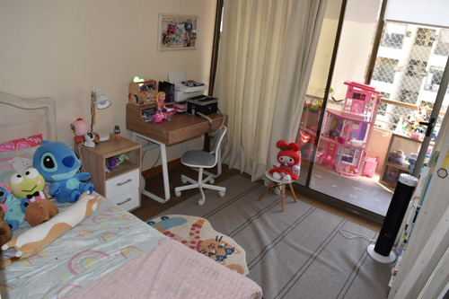Departamento En Excelentes Condiciones Las Condes