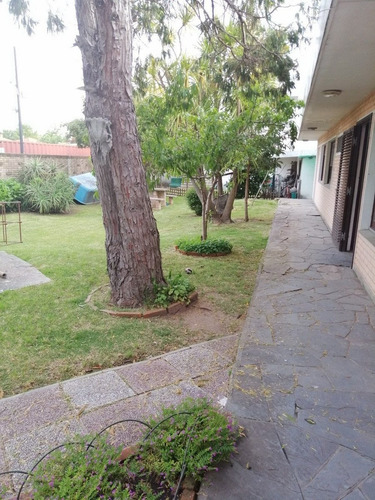 Imagen 3 de 7 de Sobre Camino Carrasco 2 Padrones!