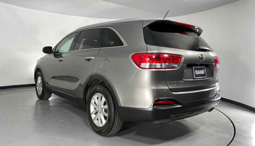 Imagen 7 de 15 de 46684 - Kia Sorento 2017 Con Garantía At