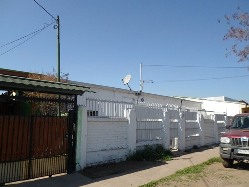 Mb Propiedades Arrienda Sitio Industrial, 752 M2, La Cister
