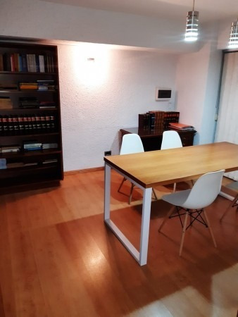 Imagen 5 de 11 de Centro Excelente Oficina En Venta- Calle Tucumán Al 20