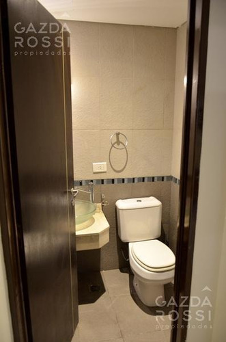 Imagen 6 de 30 de Venta!!! Excelente Propiedad En Condominio En El Corazon De Canning