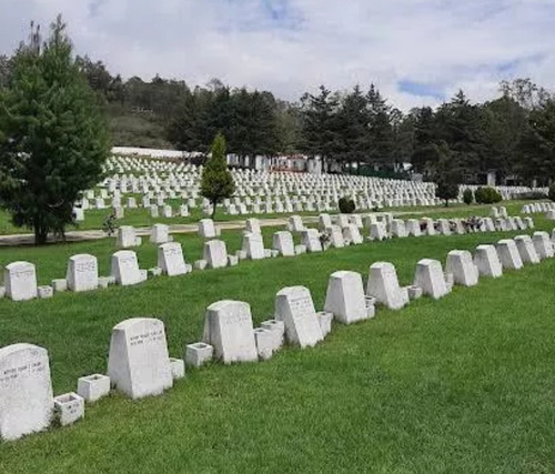 3 Lotes Con 2 Gavetas C/u Panteón Gayosso Parque Memorial