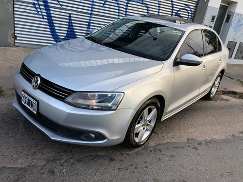 Volkswagen Vento 2.5 Advance Plus 170cv 2014