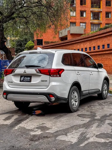 Mitsubishi Outlander 2.0 Kaiteki