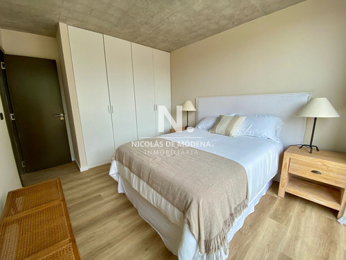 Modero Diseño Departamento De 2 Dormitorios En Venta