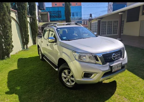 Nissan Frontier Le