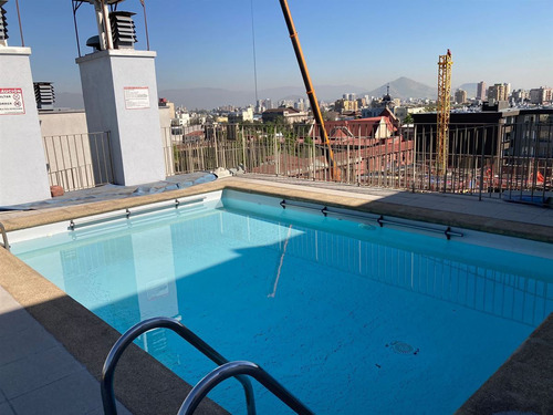 Departamento En Venta De 2 Dorm. En Santiago