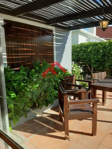 Casa En Manantiales - Ref: 1546