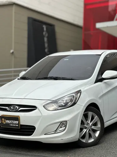 Hyundai Accent 1.6l 5 p