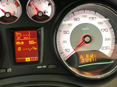 Peugeot 308 2.0 Feline 143cv 2013
