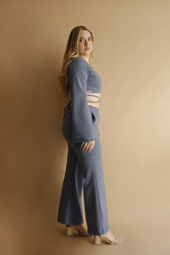 Imagen 7 de 8 de Set: Crop Top + Pants Setsy