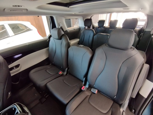 Imagen 12 de 15 de Kia Carnival 0km