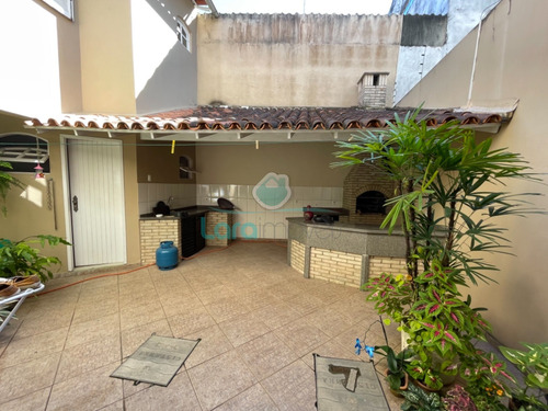 Imagem 13 de 15 de Casa Em Centro - Macaé, Rj - 3224