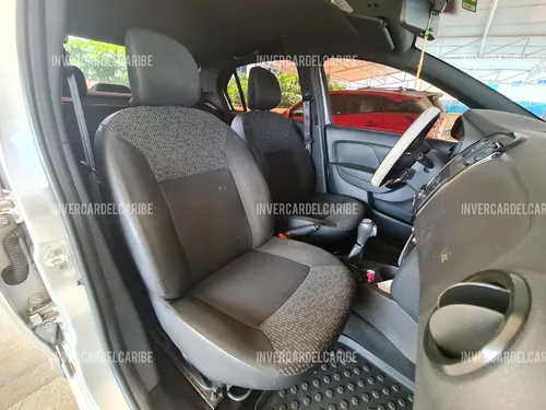 Renault Logan INTENS