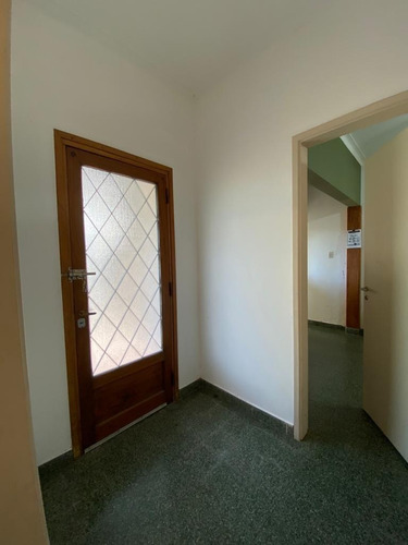 Imagen 6 de 27 de Ph En Venta En Tolosa ,calle 10 Y 523 De Dos Dormitorios Y Patio .