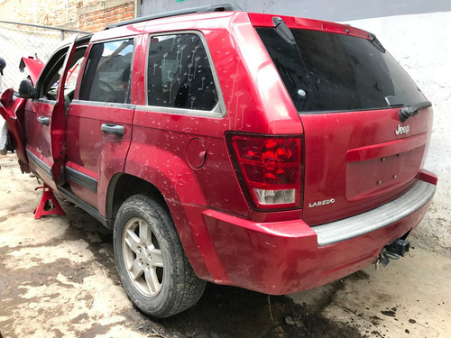 Imagen 1 de 12 de Yonke Piezas Jeep Grand Cherokee Refacciones Partes Huesario