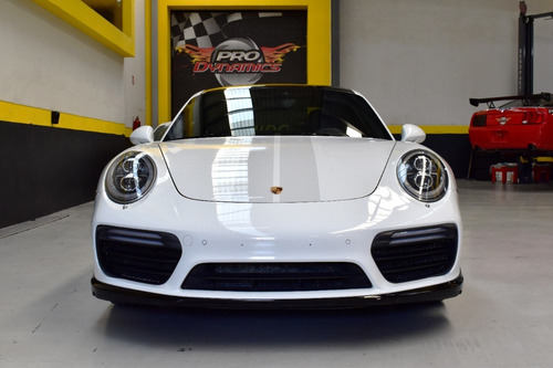 Imagen 8 de 11 de Porsche Turbo S 2017