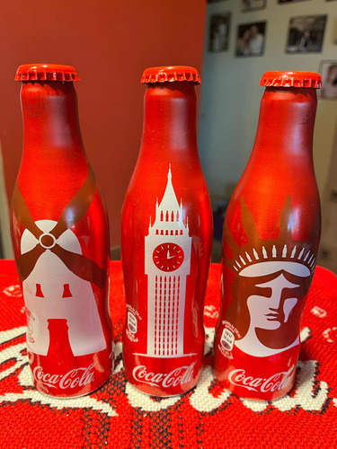 Set De Tres Botellas De Aluminio De Coca Cola De Colección