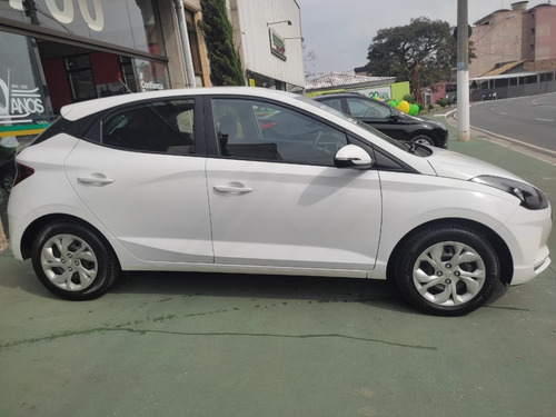 Imagem 4 de 12 de Hyundai Hb20 1.0 Vision Flex 5p