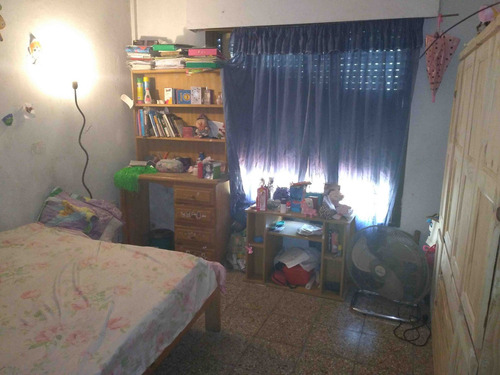 Venta Ph Con Dos Deptos + Patio - Williams Morris