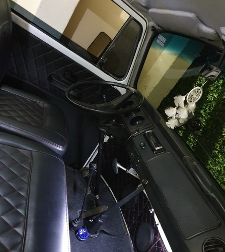 Imagem 8 de 12 de Volkswagen Kombi 1996 Klipper
