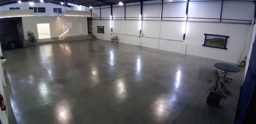 Imagem 13 de 14 de Galpão Moderno, Arejado, Iluminado E Reforçado, Próx. Fiat