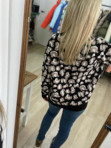 Imagen 2 de 10 de Sweater Animal Print Mujer