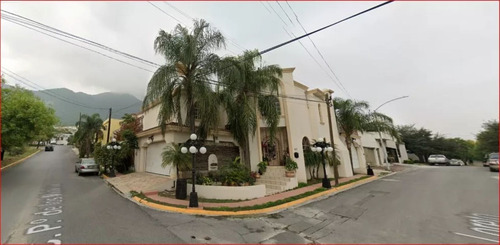 ¡ Casa En Venta ! (remate) - Cd Satélite, Monterrey, Nuevo León -jcbb8