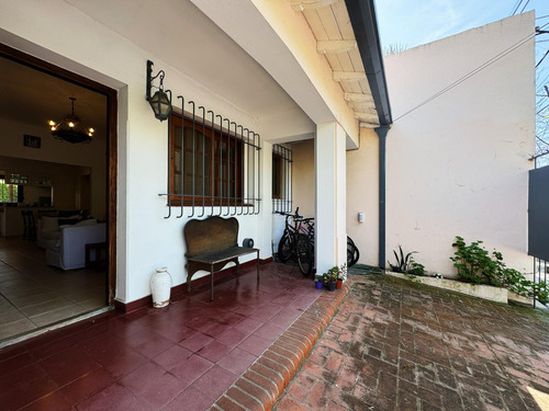 Casa En Venta En San Fernando, Av Del Libertador Al Rio.