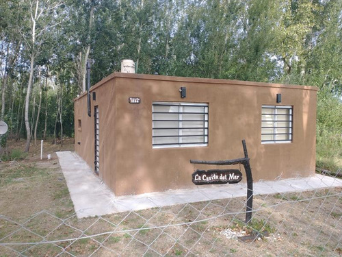 Casa En Venta - 2 Dormitorios 1 Baño - 480mts2 - Aguas Verdes 