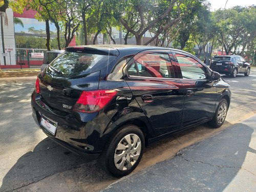 Chevrolet Onix Onix Hatch LT 1.4 8V FlexPower 5p Mec