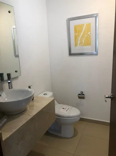 Preciosa Casa Tipo Duplex En Altos Juriquilla, 149 M2, De Super Lujo !!