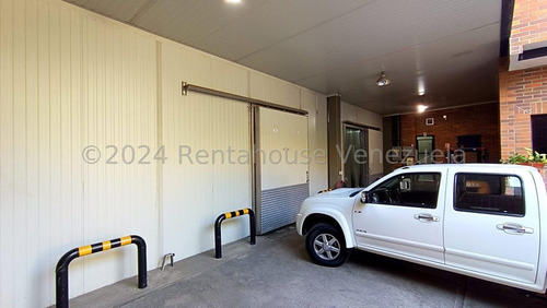 Casa Comercial En Venta En Santa Mónica 24-16876 Cs