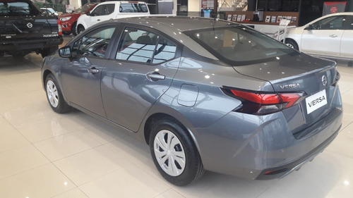 Imagen 5 de 10 de Nissan Versa Sense 1.6 Cvt #07