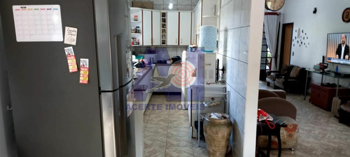 Imagem 6 de 11 de Duas Casas À Venda No Bairro Aventureiro - Joinville/sc - 143