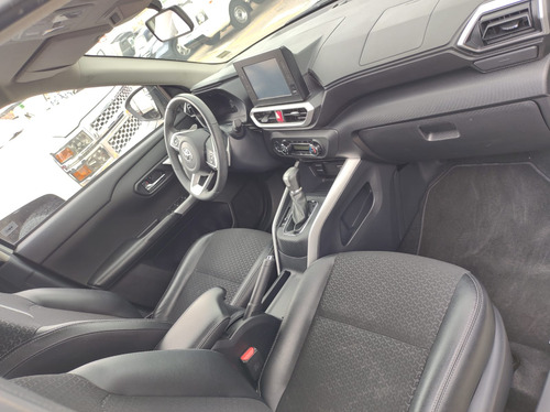 Toyota Raize 1.0T Xle Fwd Cvt