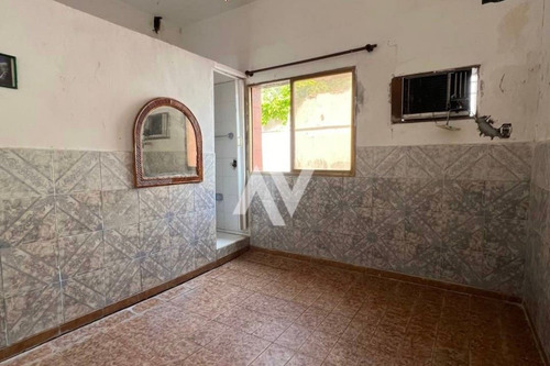 Ref 006 - 711 Grupo Inmobiliaria Vip Te Ofrece Casa En Venta Ideal Para Remodelar Ubicado En Puerto Viejo, Catia La Mar. Estado La Guaira.