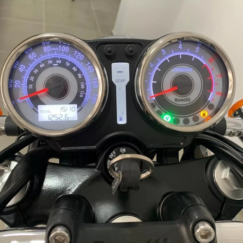 Imagen 7 de 24 de Benelli Imperiale 400 Usado 1000 Km Permutas Solo Dni