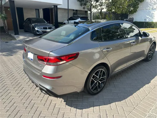 Kia Optima 2.0 L Turbo Gdi Sxl At