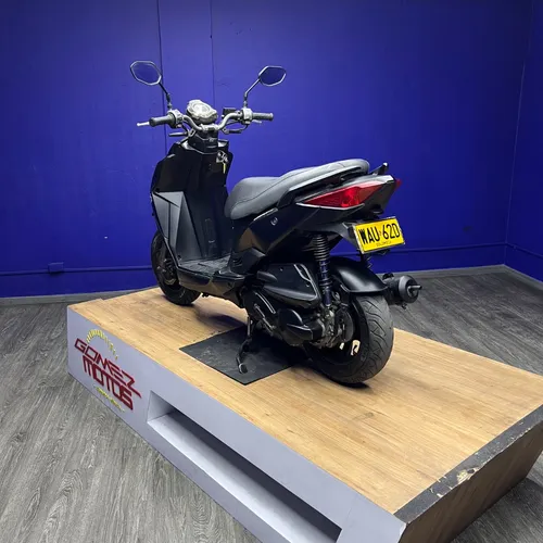Kymco Rocket 125 2016