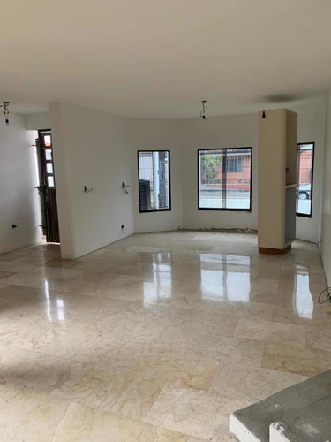Imagen 8 de 29 de Casa En Venta Urbanismo Exclusivo Oportunidad De Inversión