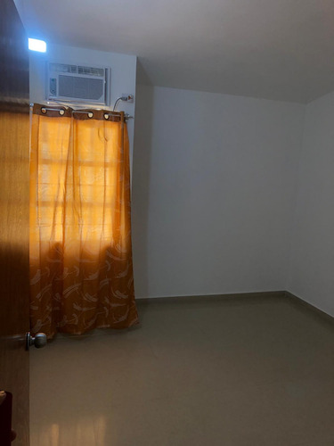 Imagen 5 de 15 de Se Alquila Casa Urb Puertas Del Sur Al01-1585zs-mhid