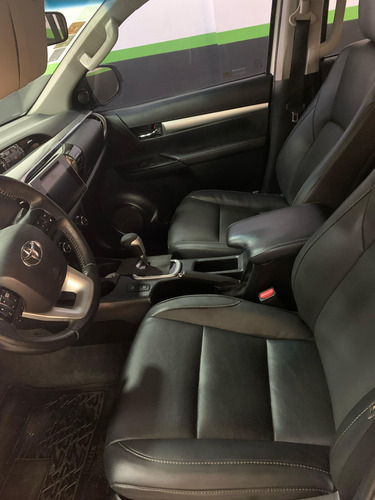 Toyota Hilux Pick-Up 2.8 Cd Srv 177cv 4x2 At