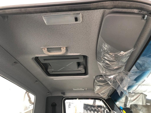 Imagen 9 de 10 de Cabinas Camiones Mercedes Benz Accelo 815 915 1016 Etc 0km